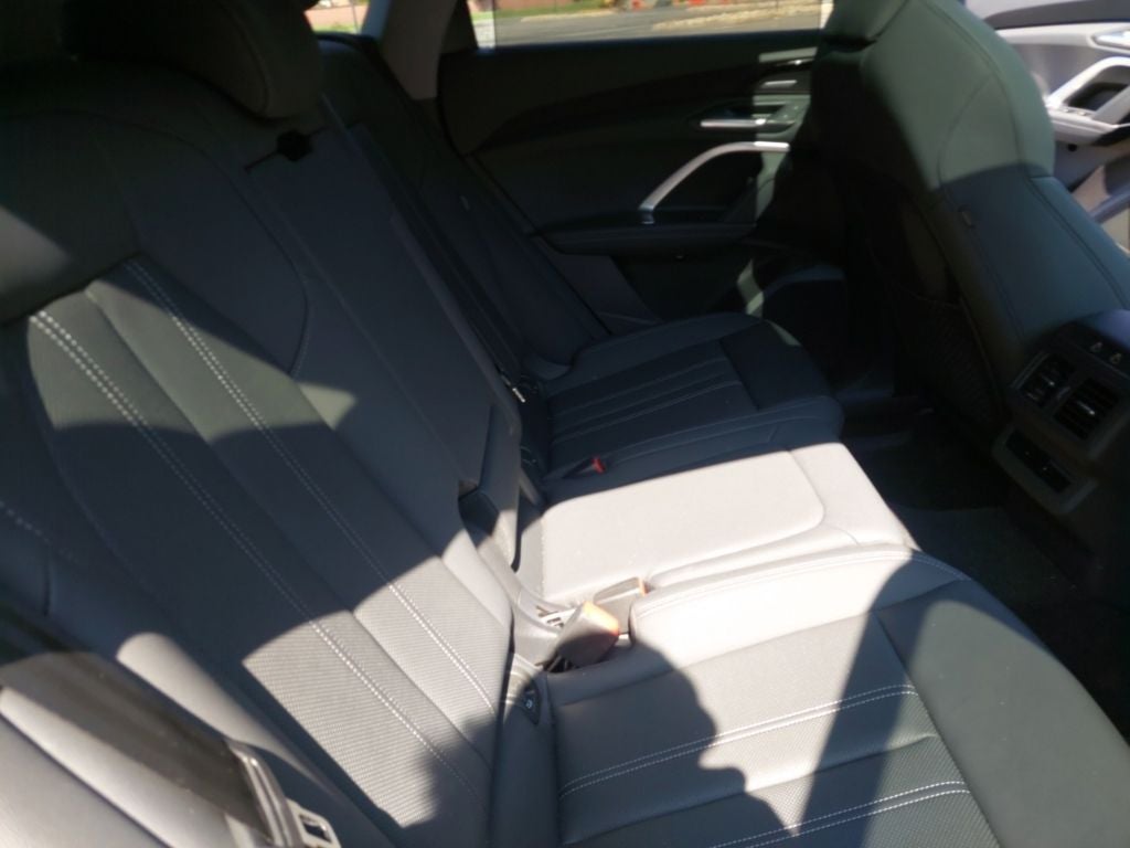 2025 Audi Q5 2.0T Premium Plus quattro