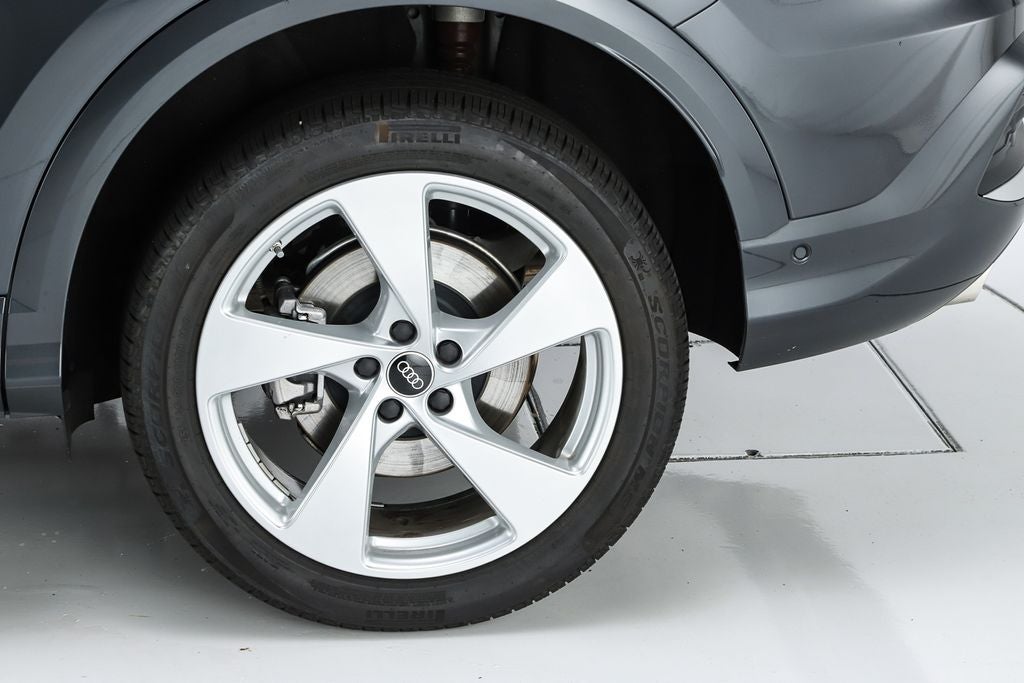 2025 Audi Q5 2.0T Premium Plus quattro