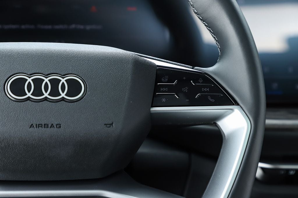 2025 Audi Q5 2.0T Premium Plus quattro