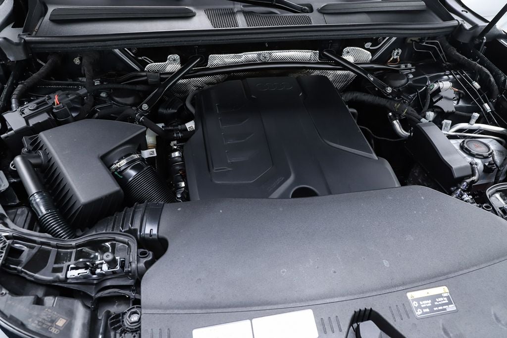 2025 Audi Q5 2.0T Premium Plus quattro
