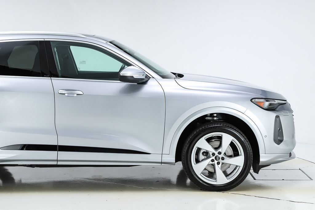 2025 Audi Q5 2.0T Premium Plus quattro