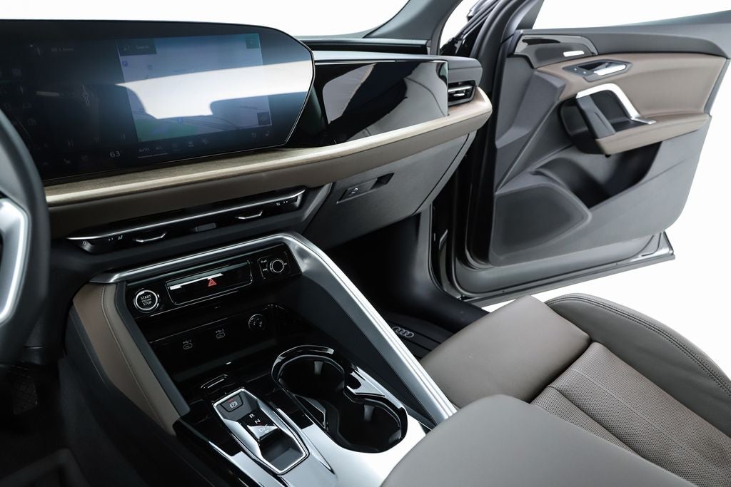 2025 Audi Q5 2.0T Premium Plus quattro
