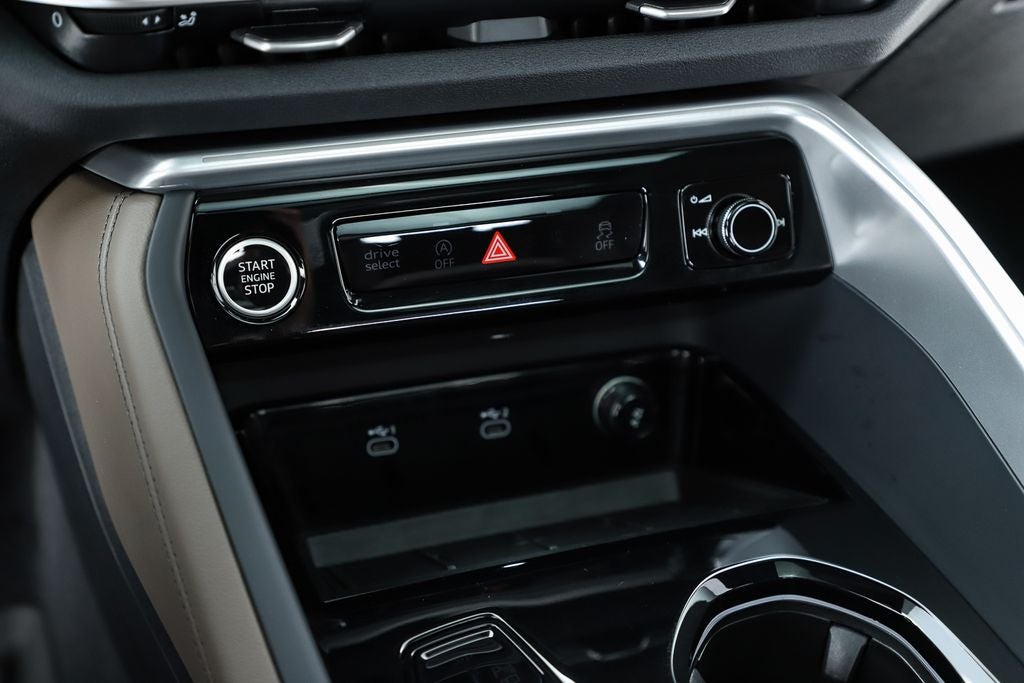 2025 Audi Q5 2.0T Premium Plus quattro