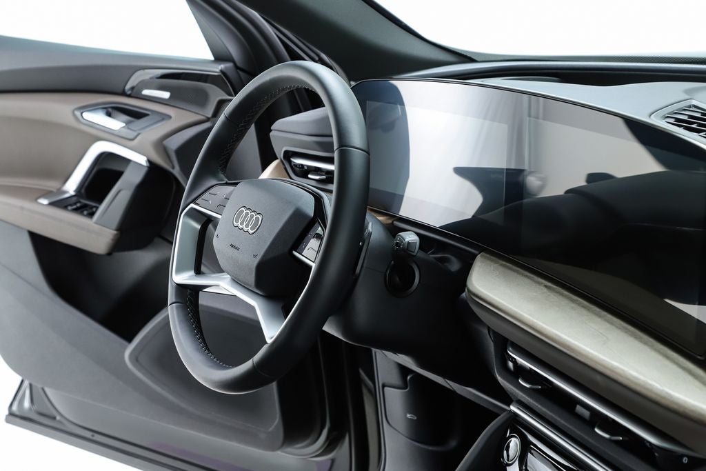2025 Audi Q5 2.0T Premium Plus quattro