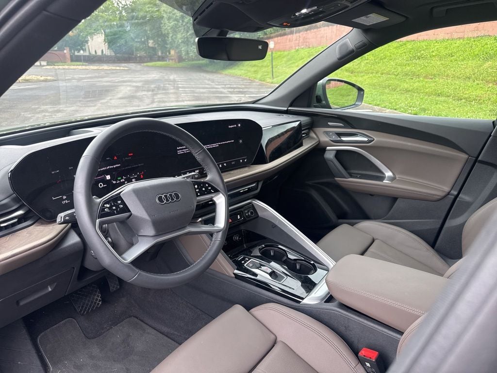 2025 Audi Q5 2.0T Premium Plus quattro