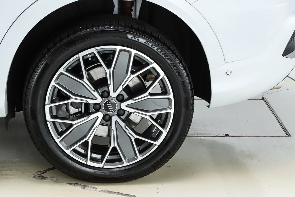 2025 Audi Q5 2.0T Premium Plus quattro