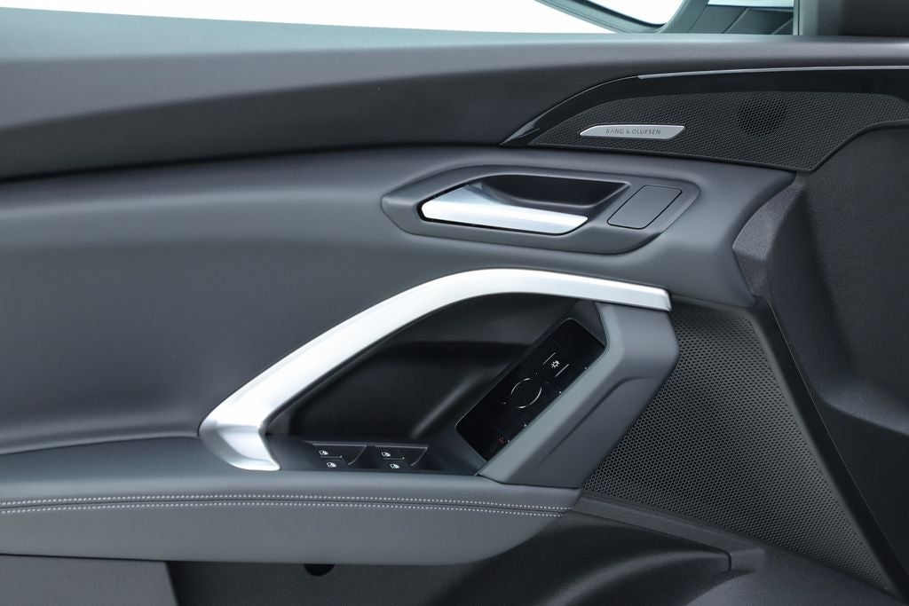 2025 Audi Q5 2.0T Premium Plus quattro