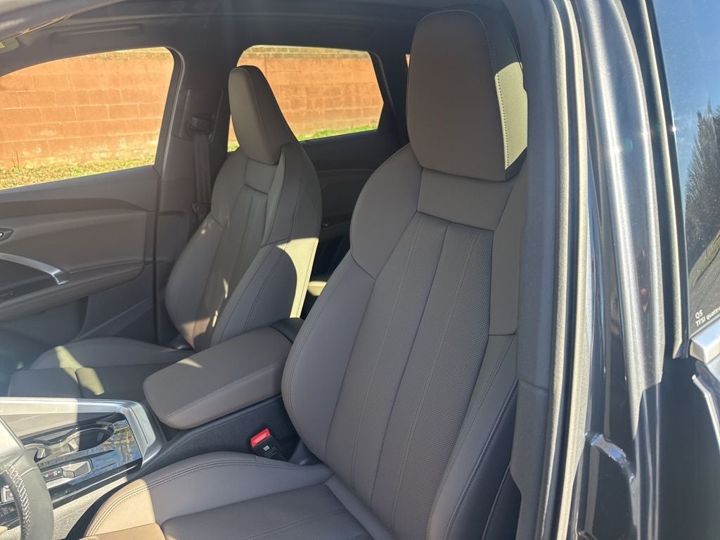 2025 Audi Q5 2.0T Premium Plus quattro