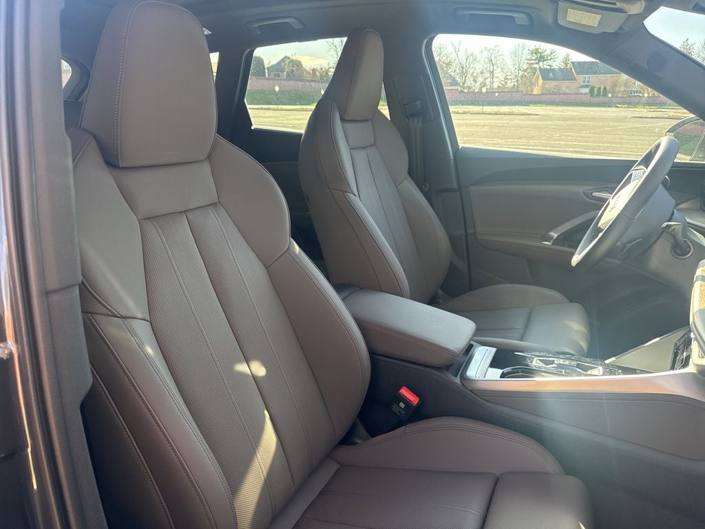 2025 Audi Q5 2.0T Premium Plus quattro