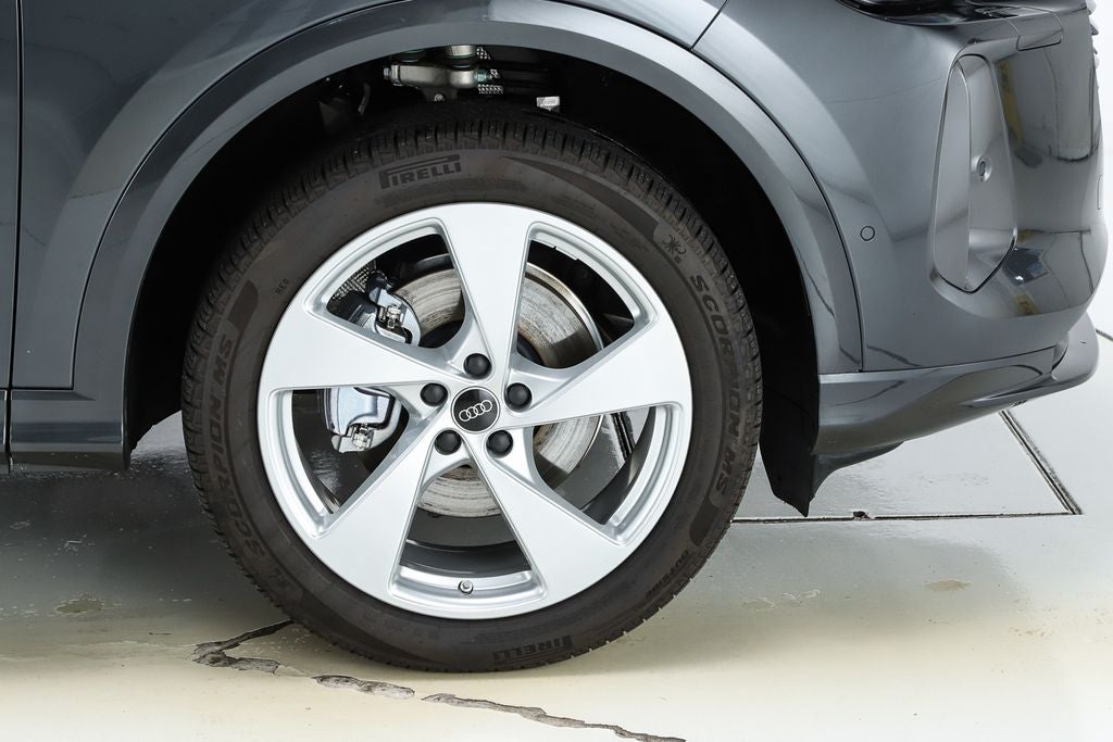 2025 Audi Q5 2.0T Premium Plus quattro