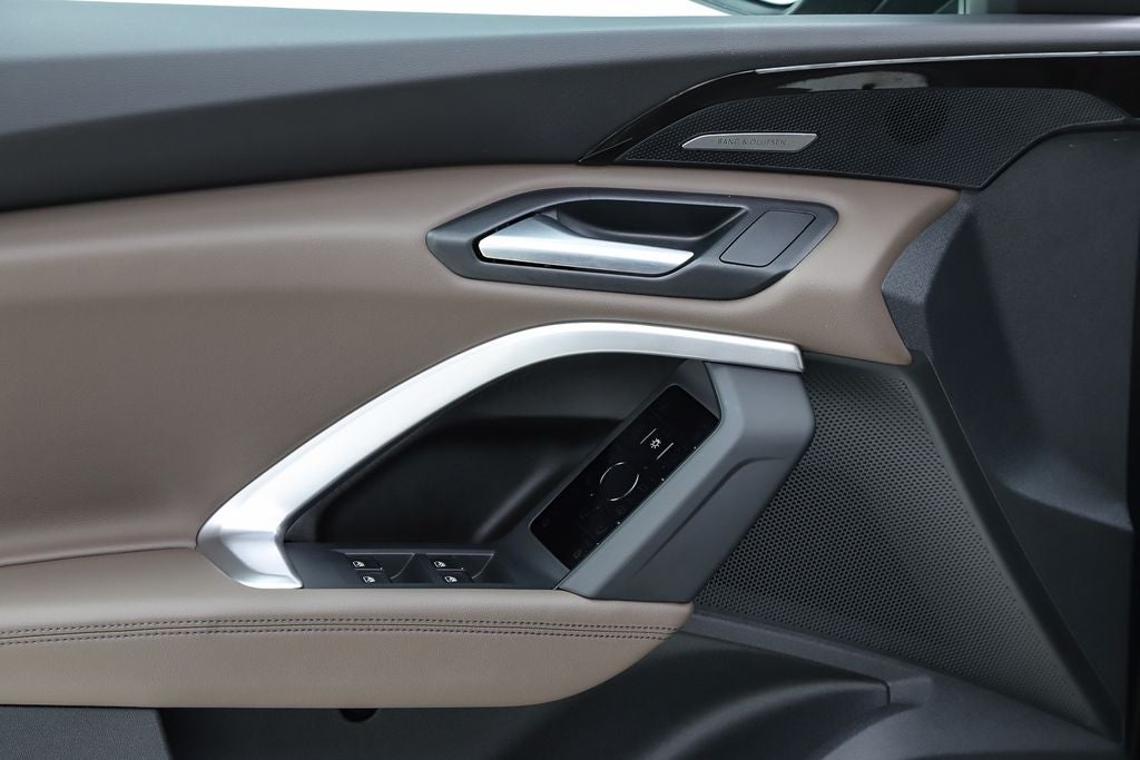 2025 Audi Q5 2.0T Premium Plus quattro