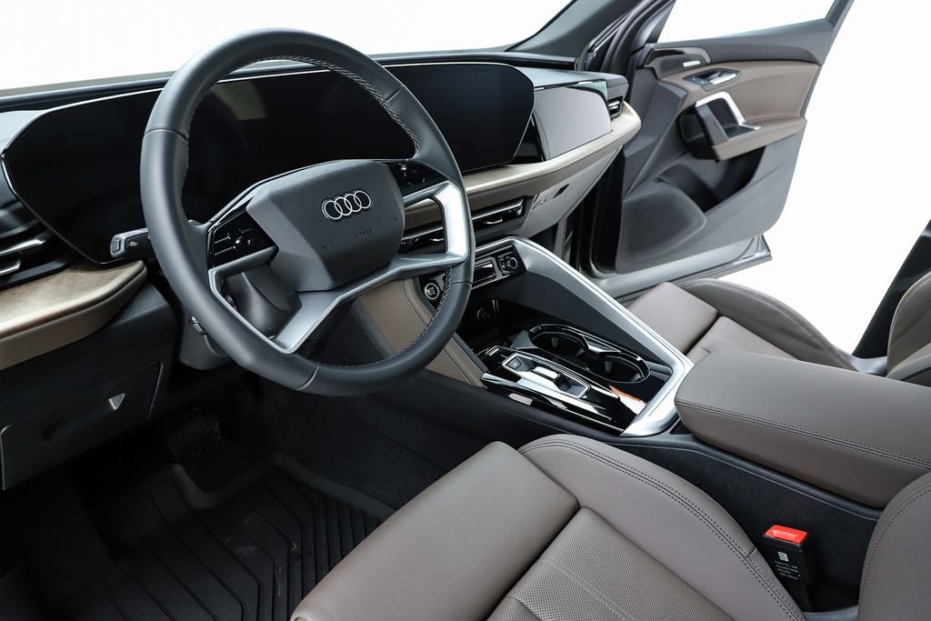 2025 Audi Q5 2.0T Premium Plus quattro