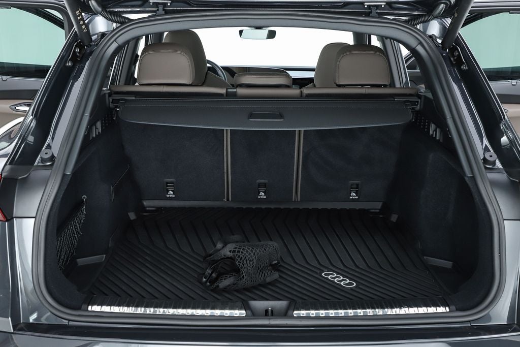 2025 Audi Q5 2.0T Premium Plus quattro