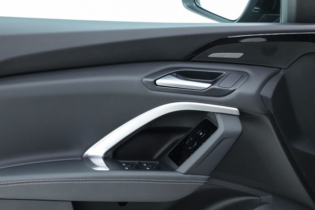 2025 Audi Q5 2.0T Premium Plus quattro