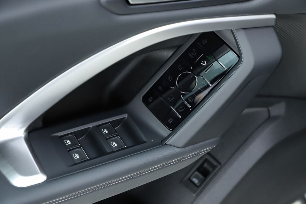 2025 Audi Q5 2.0T Premium Plus quattro