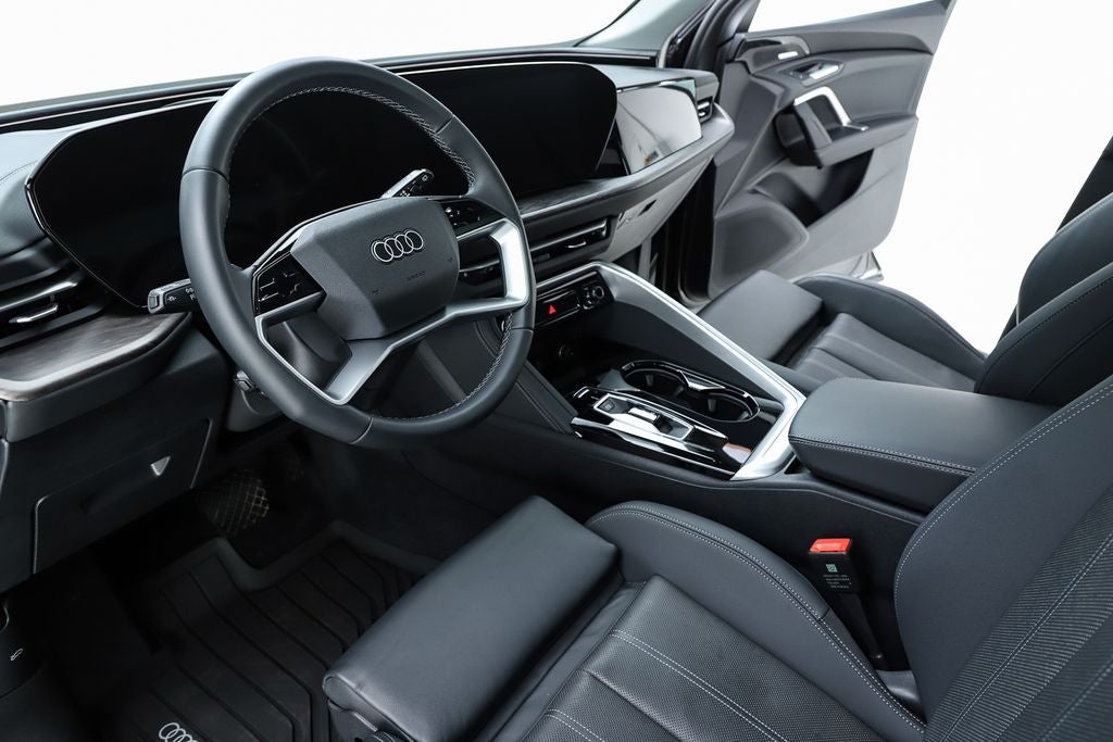 2025 Audi Q5 2.0T Premium Plus quattro