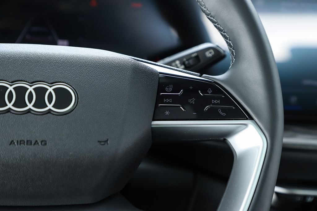 2025 Audi Q5 2.0T Premium Plus quattro