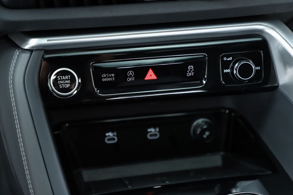 2025 Audi Q5 2.0T Premium Plus quattro