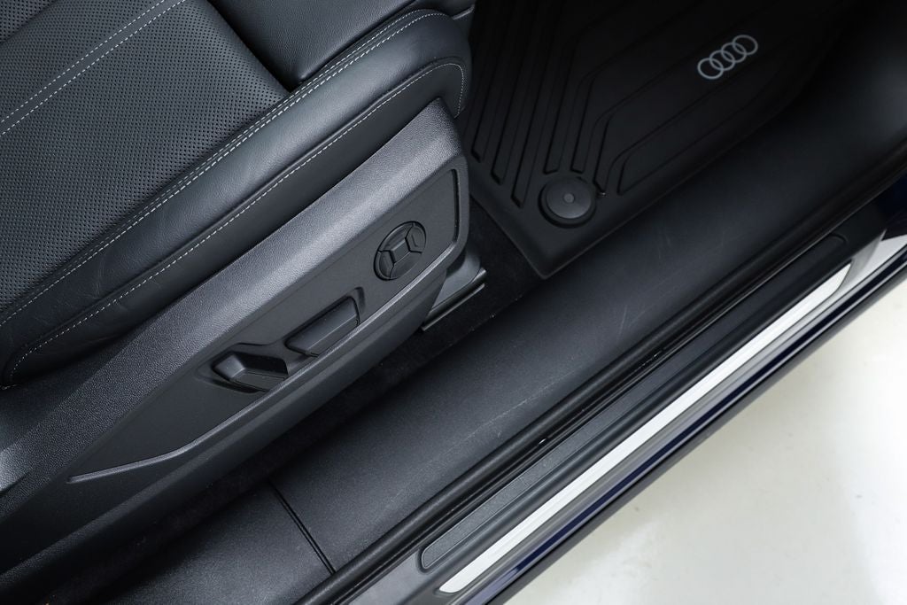 2025 Audi Q5 2.0T Premium Plus quattro