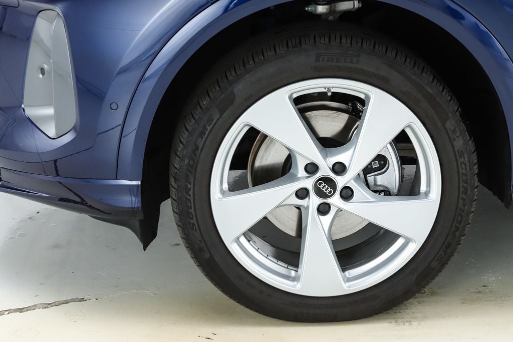 2025 Audi Q5 2.0T Premium Plus quattro