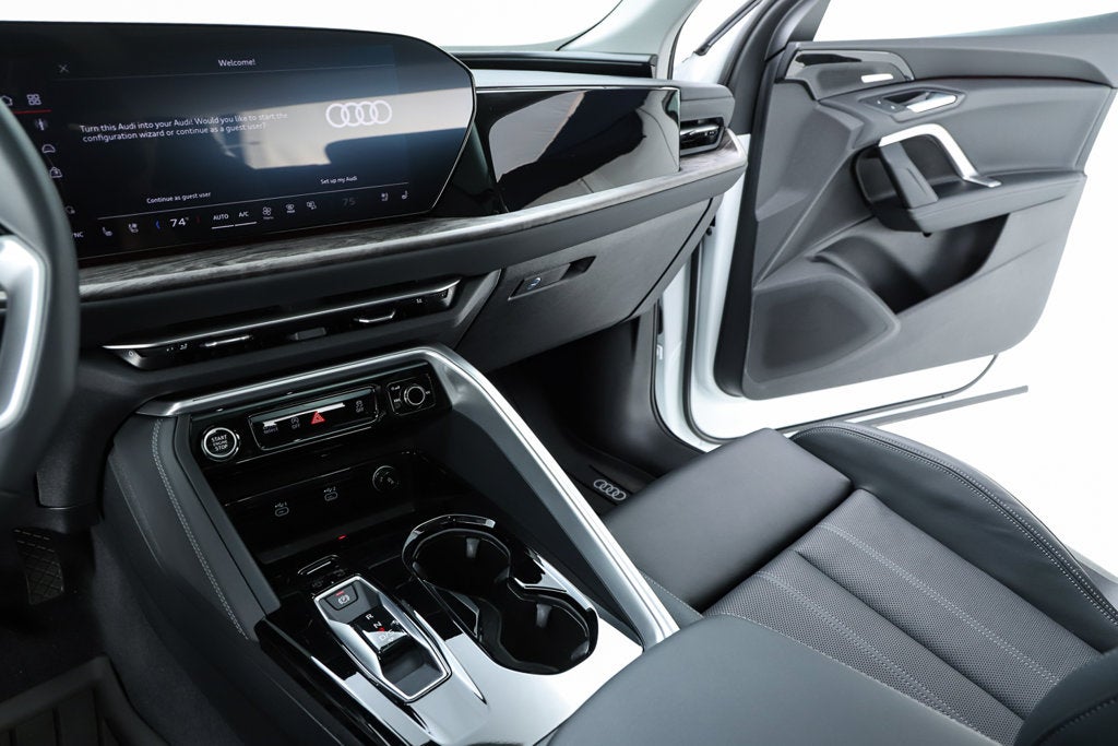 2025 Audi Q5 2.0T Premium Plus quattro
