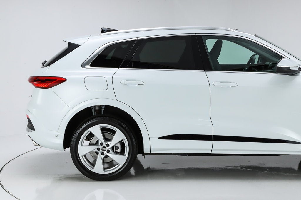 2025 Audi Q5 2.0T Premium Plus quattro
