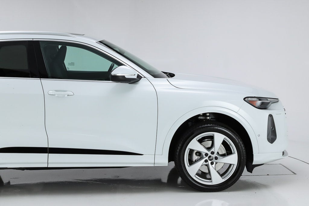 2025 Audi Q5 2.0T Premium Plus quattro