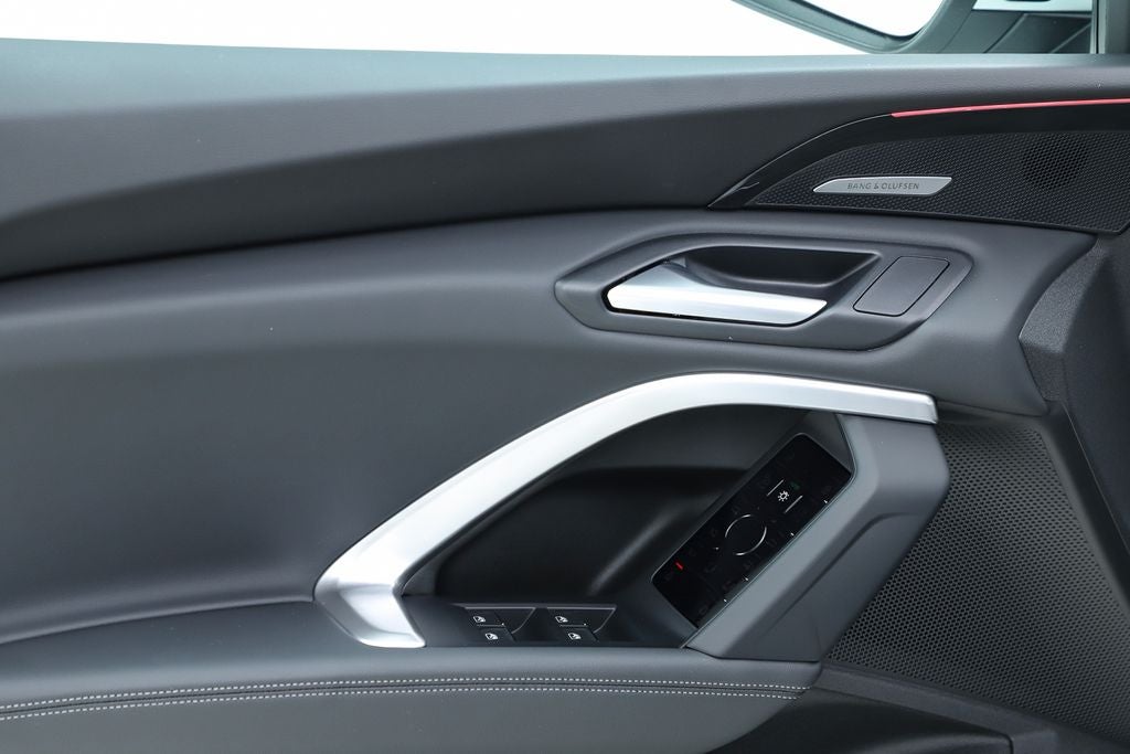 2025 Audi Q5 2.0T Premium Plus quattro