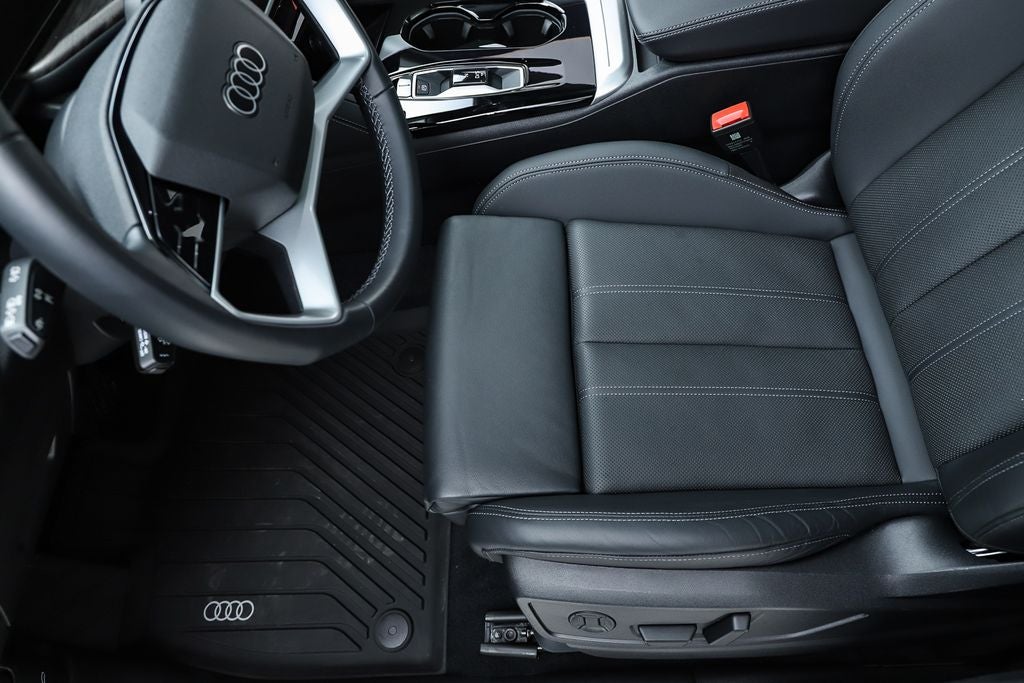 2025 Audi Q5 2.0T Premium Plus quattro