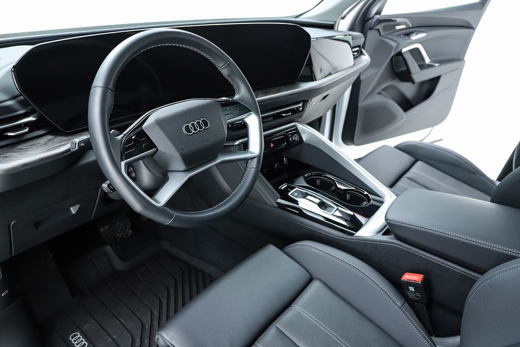 2025 Audi Q5 2.0T Premium Plus quattro