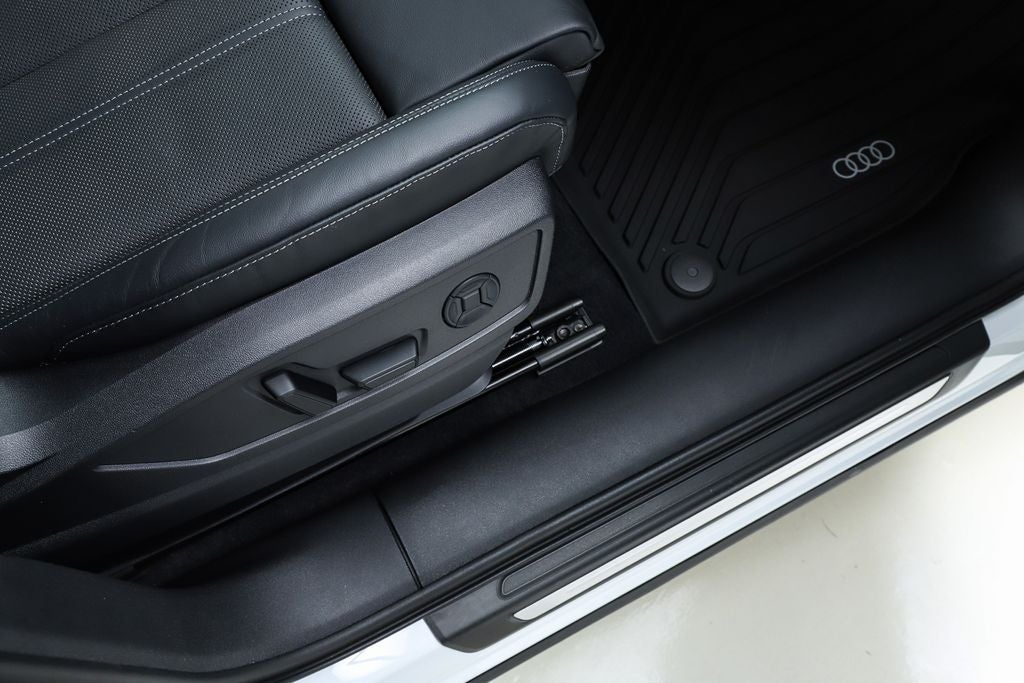 2025 Audi Q5 2.0T Premium Plus quattro