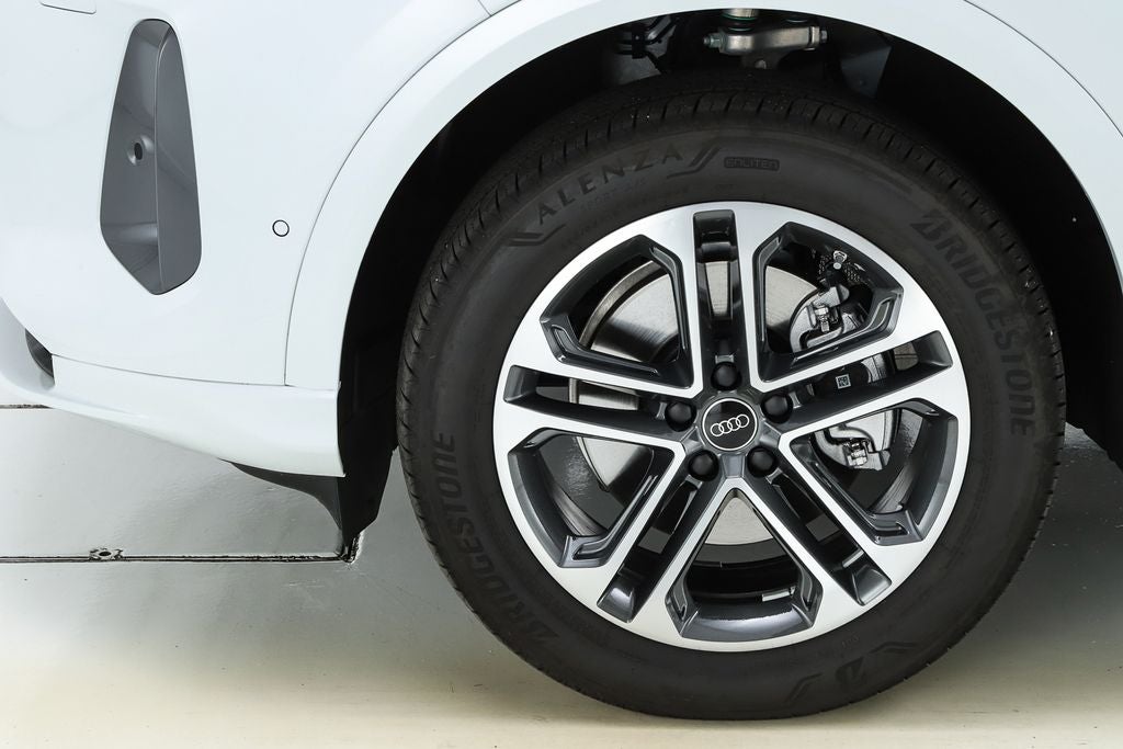 2025 Audi Q5 2.0T Premium Plus quattro