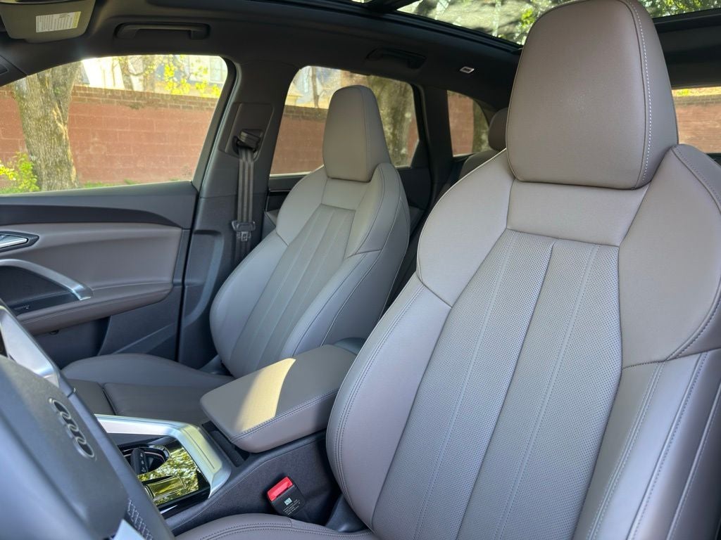 2025 Audi Q5 2.0T Premium Plus quattro