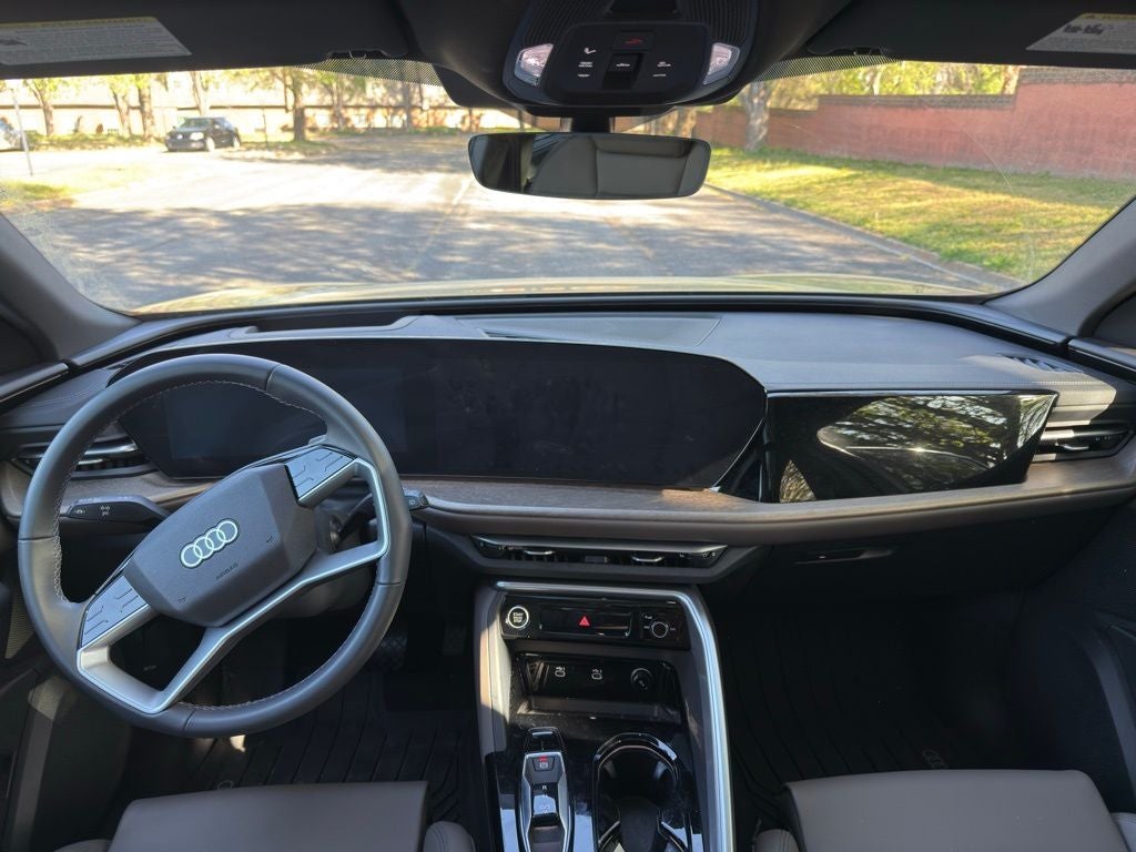 2025 Audi Q5 2.0T Premium Plus quattro