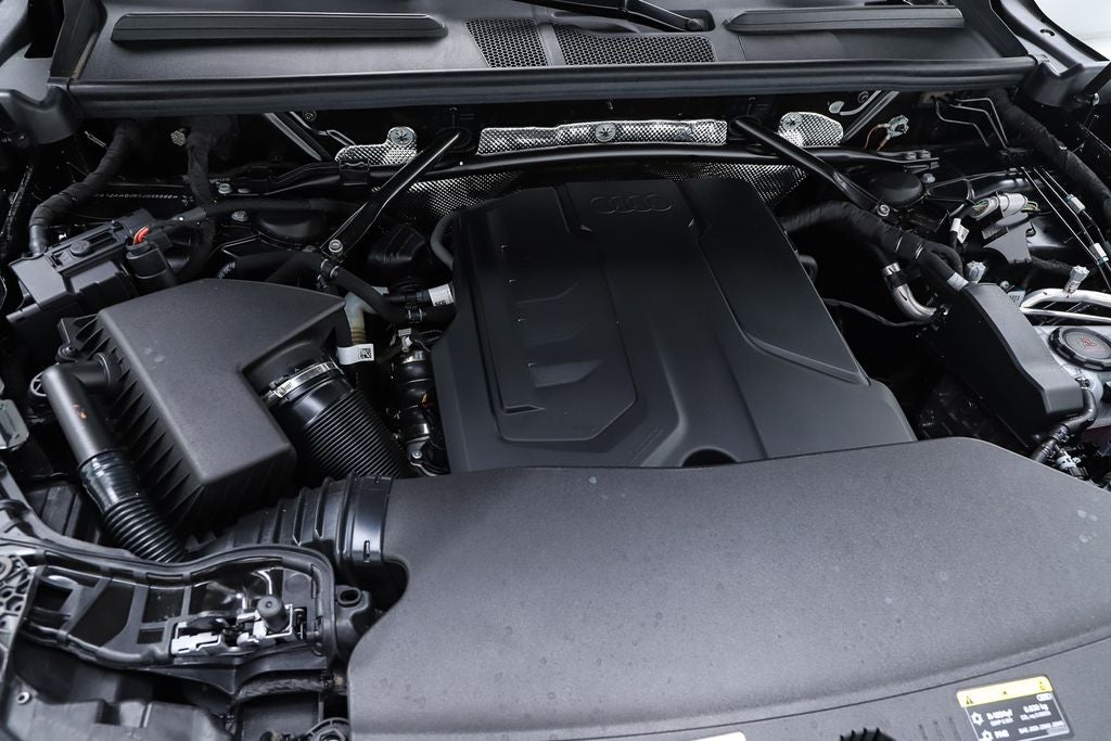 2025 Audi Q5 2.0T Premium Plus quattro