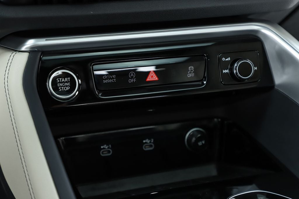 2025 Audi Q5 2.0T Premium Plus quattro