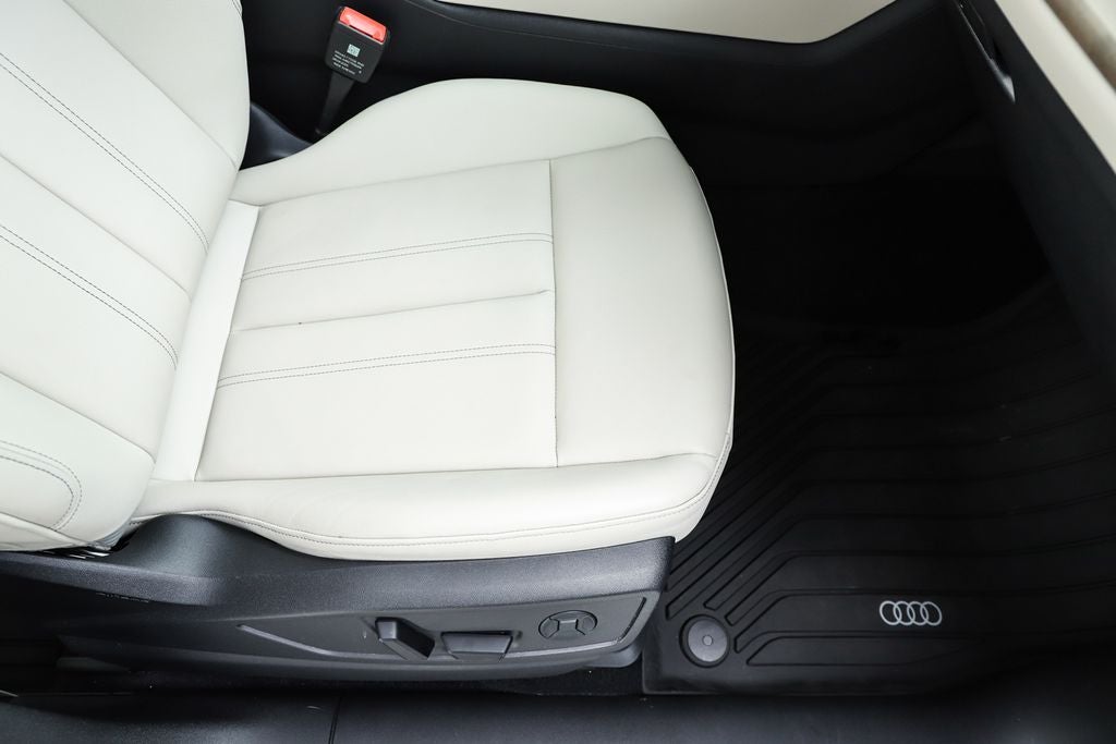 2025 Audi Q5 2.0T Premium Plus quattro