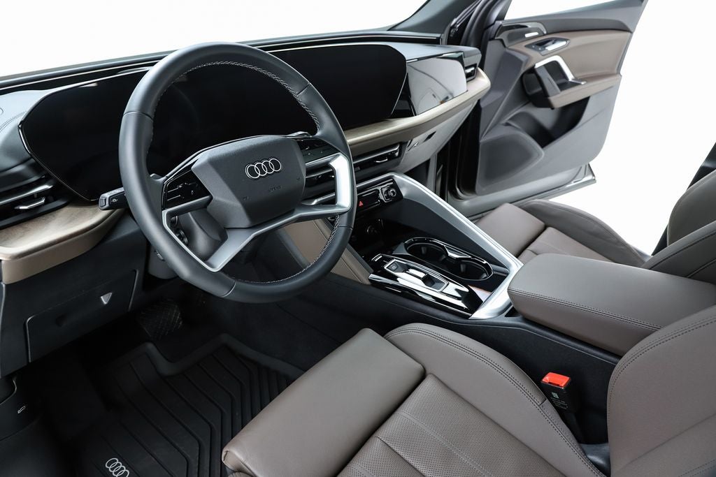 2025 Audi Q5 2.0T Premium Plus quattro