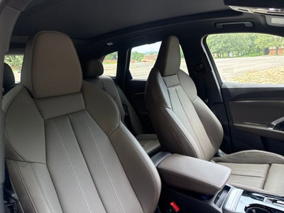 2025 Audi Q5 2.0T Premium Plus quattro