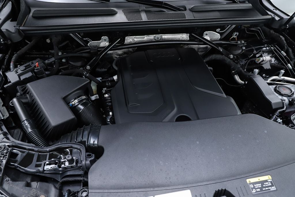 2025 Audi Q5 2.0T Premium Plus quattro