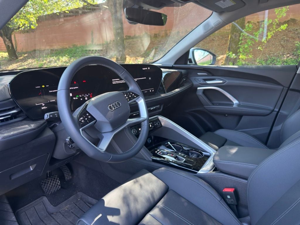 2025 Audi Q5 2.0T Premium Plus quattro