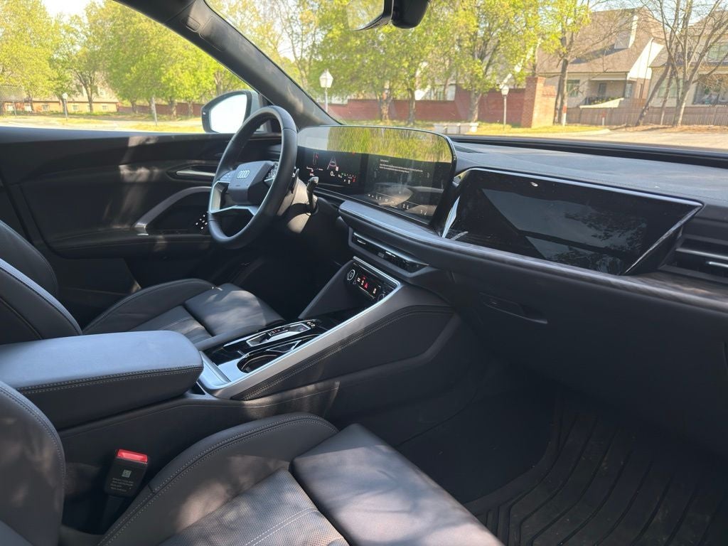 2025 Audi Q5 2.0T Premium Plus quattro