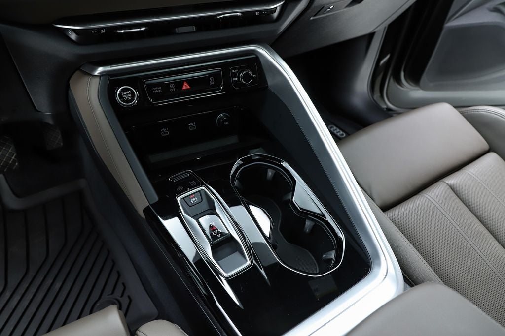 2025 Audi Q5 2.0T Premium Plus quattro