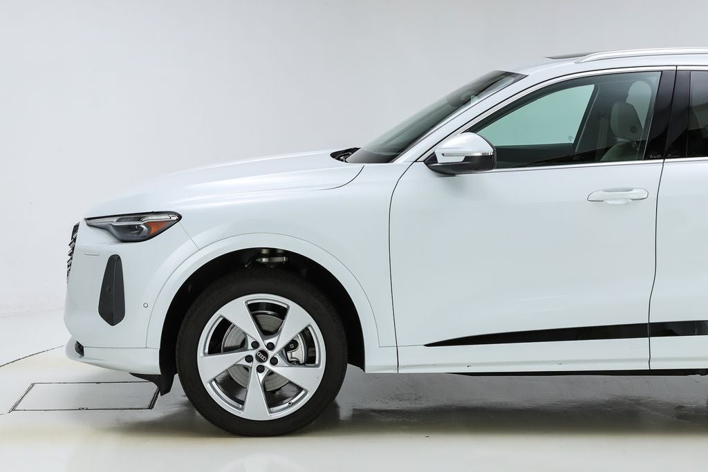 2025 Audi Q5 2.0T Premium Plus quattro