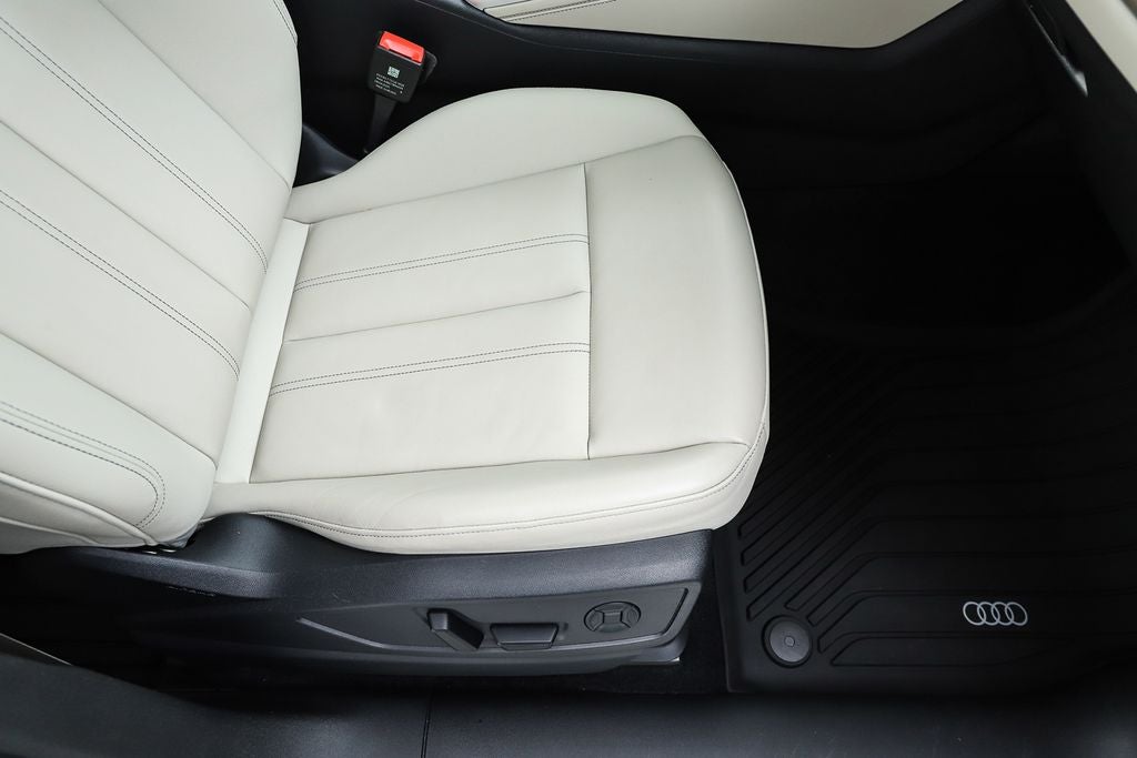 2025 Audi Q5 2.0T Premium Plus quattro