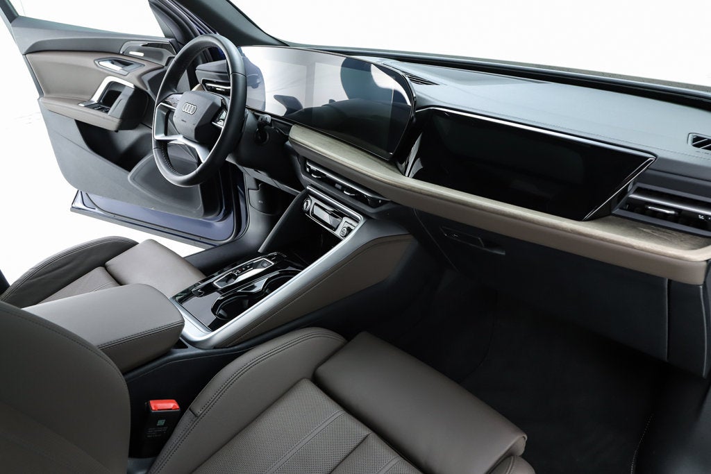 2025 Audi Q5 2.0T Premium Plus quattro