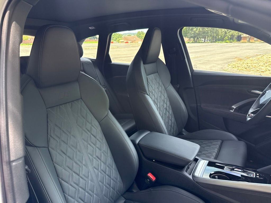 2025 Audi SQ5 3.0T Prestige quattro