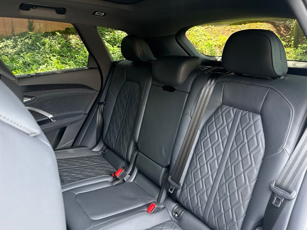 2025 Audi SQ5 3.0T Prestige quattro