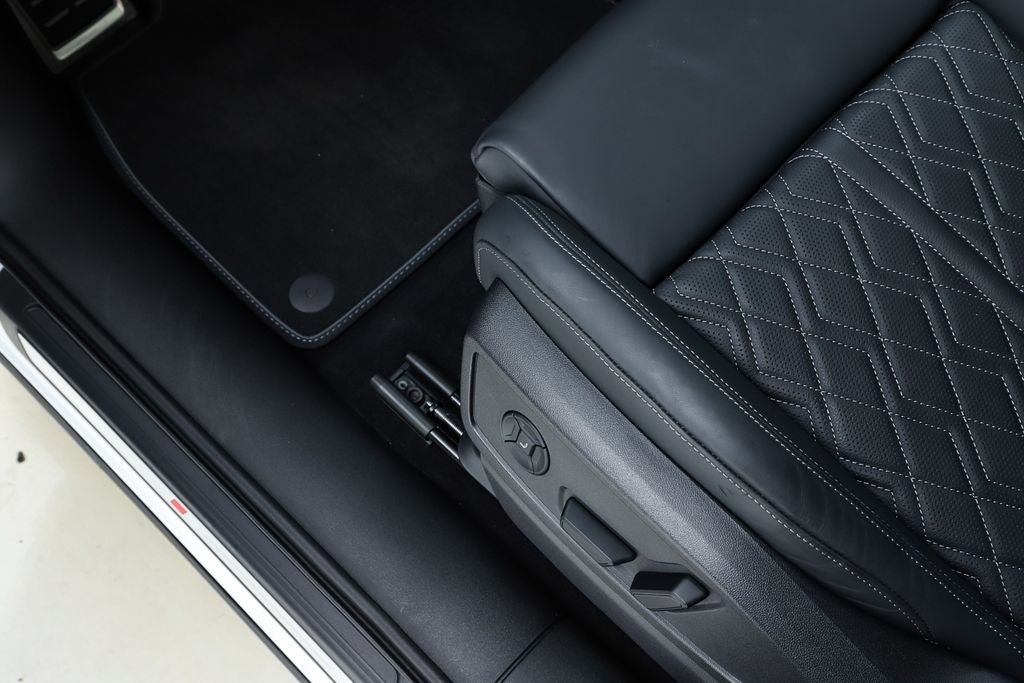 2025 Audi SQ5 3.0T Prestige quattro