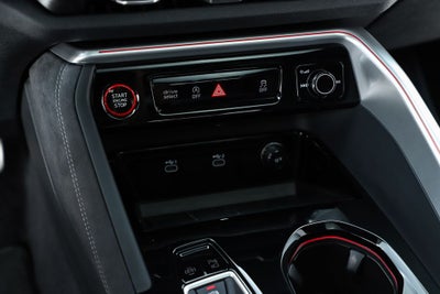2025 Audi SQ5 3.0T Prestige quattro